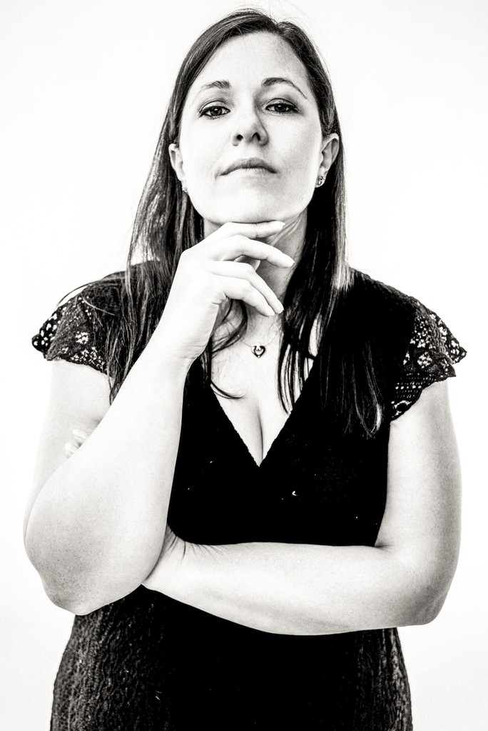 Rituel photographique — portrait artistique — confiance en soi — estime de soi — image de soi — fragment photographique — relique intime Maison Elion — photographe Seine-et-Marne 77 — portrait bespoke sur mesure — timeless photography France — photographie de rituel en France — portrait de luxe — image rare et significative