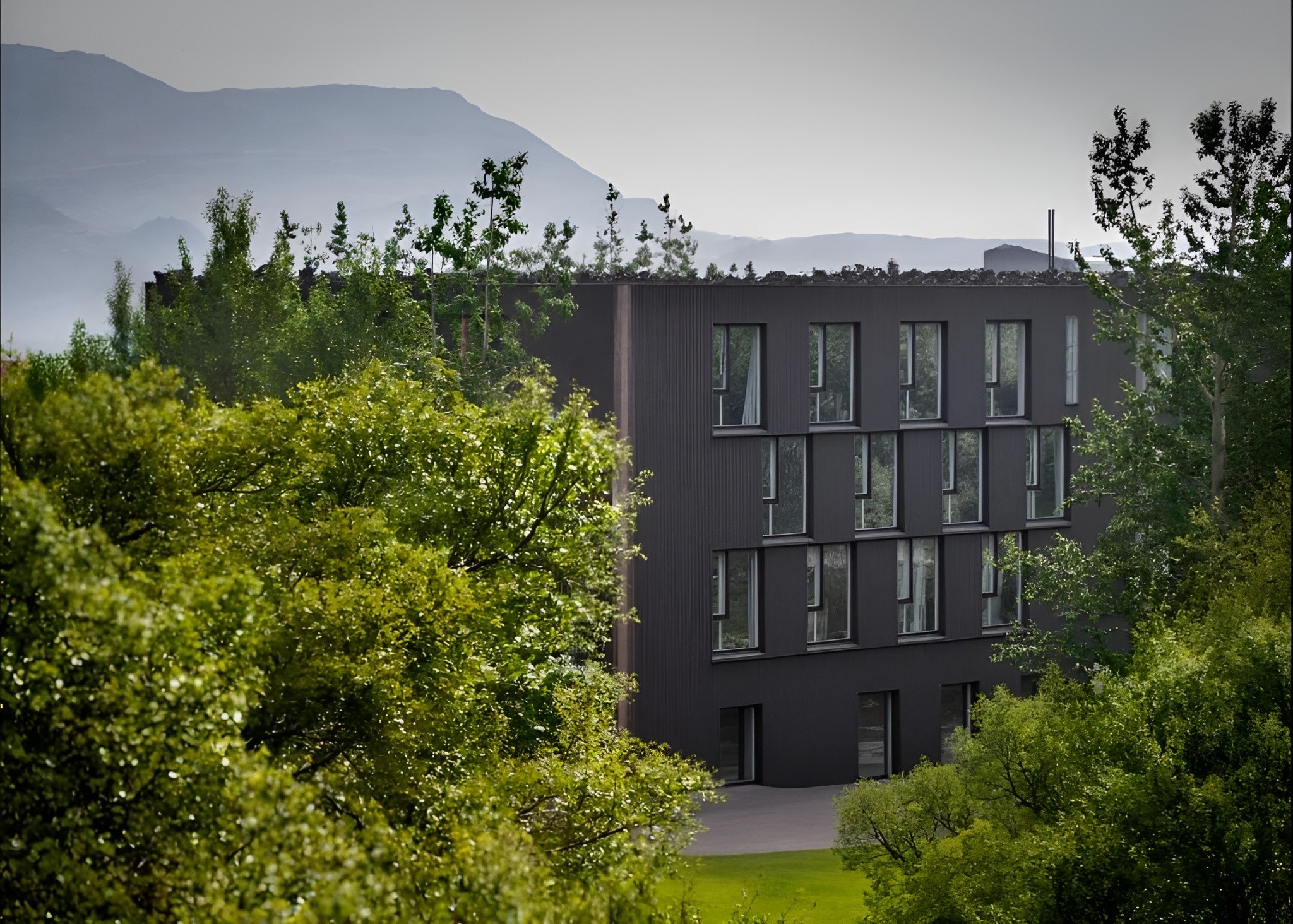 Hotel Bifrost Building