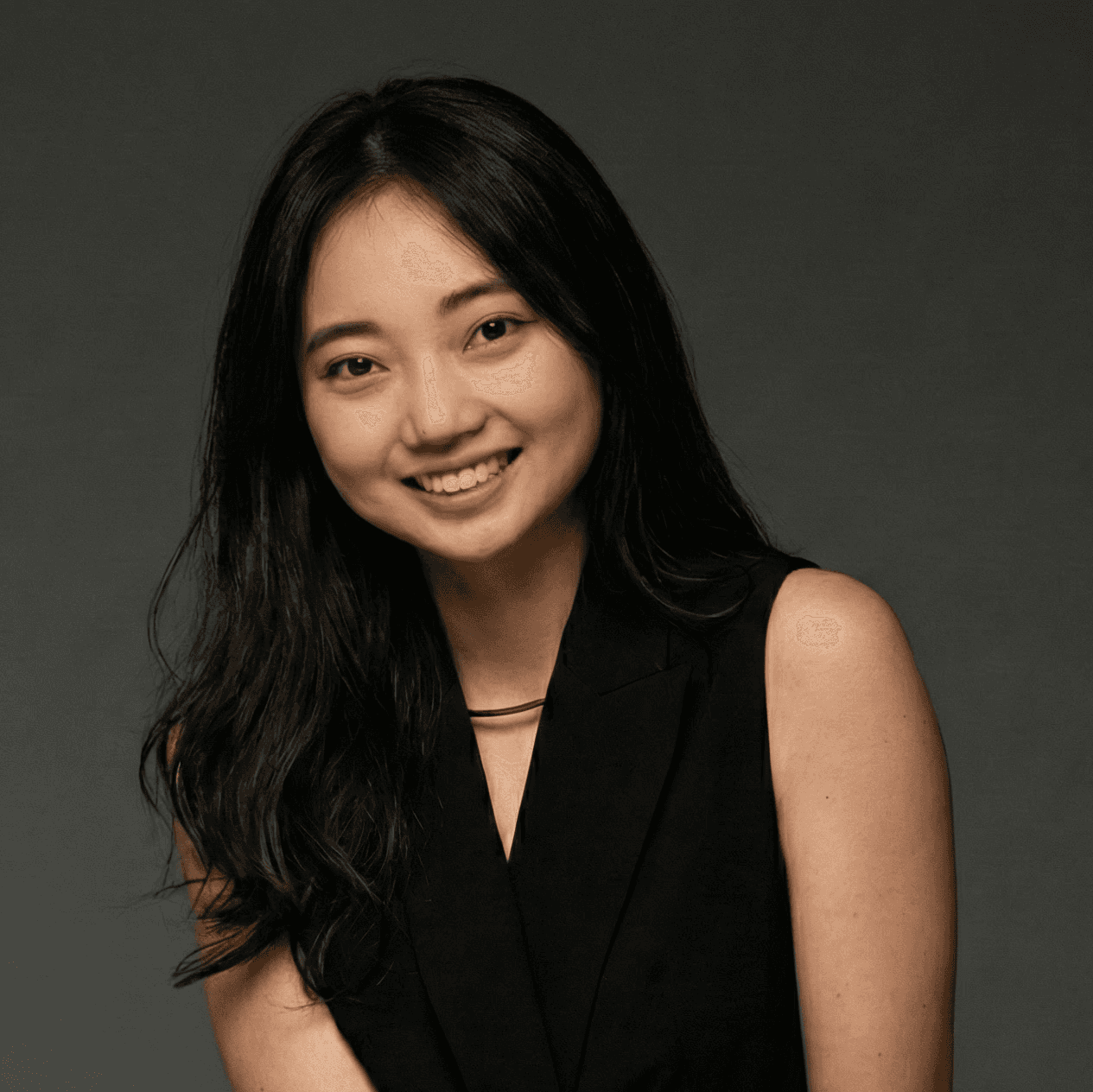 A potrait of Bella Rizp, Struxent's founder