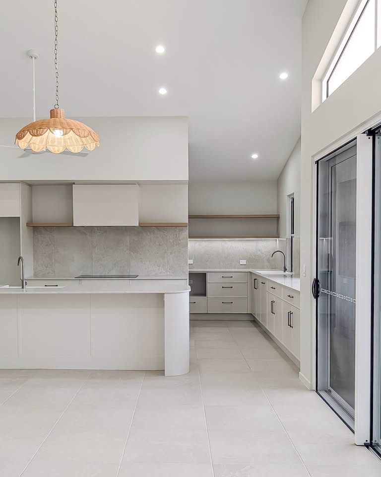 White Kitchen