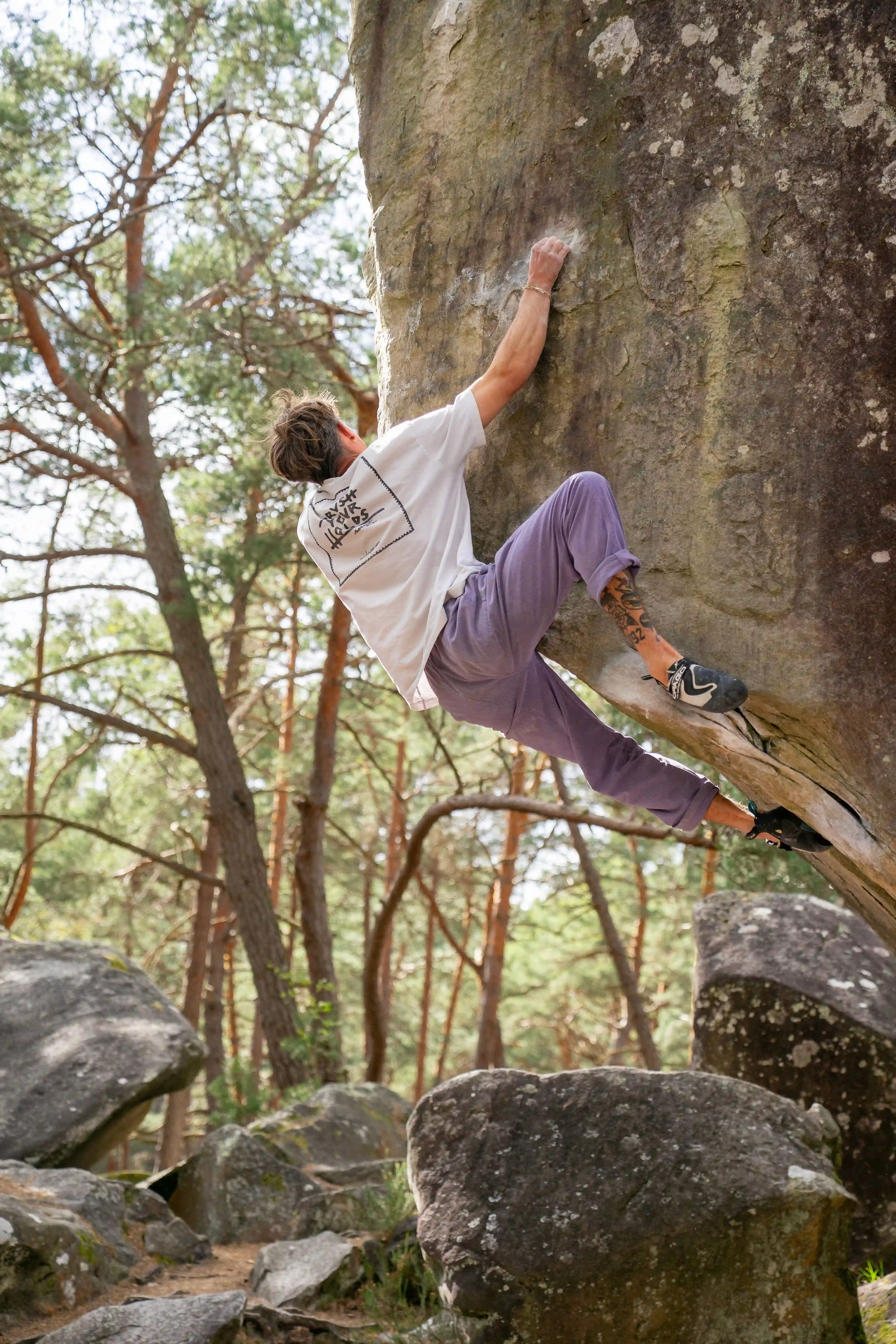 Fontainbleau Condition checker Boulder Outdoor