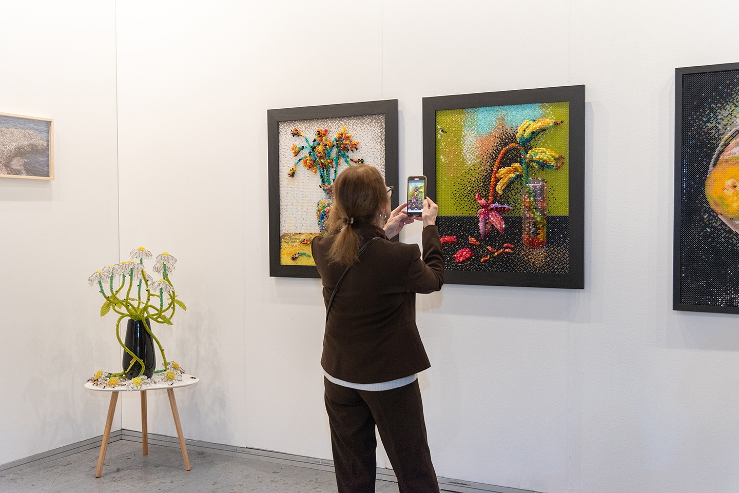 Diego Obligado Galería de Arte - Diego Vergara. Dibujos. Lo numinoso, Examen de conciencia y Los próximos. Pertenecientes al tríptico Estado de situación Grafito sobre papel - 70 x 50 cm. CU - 2024 