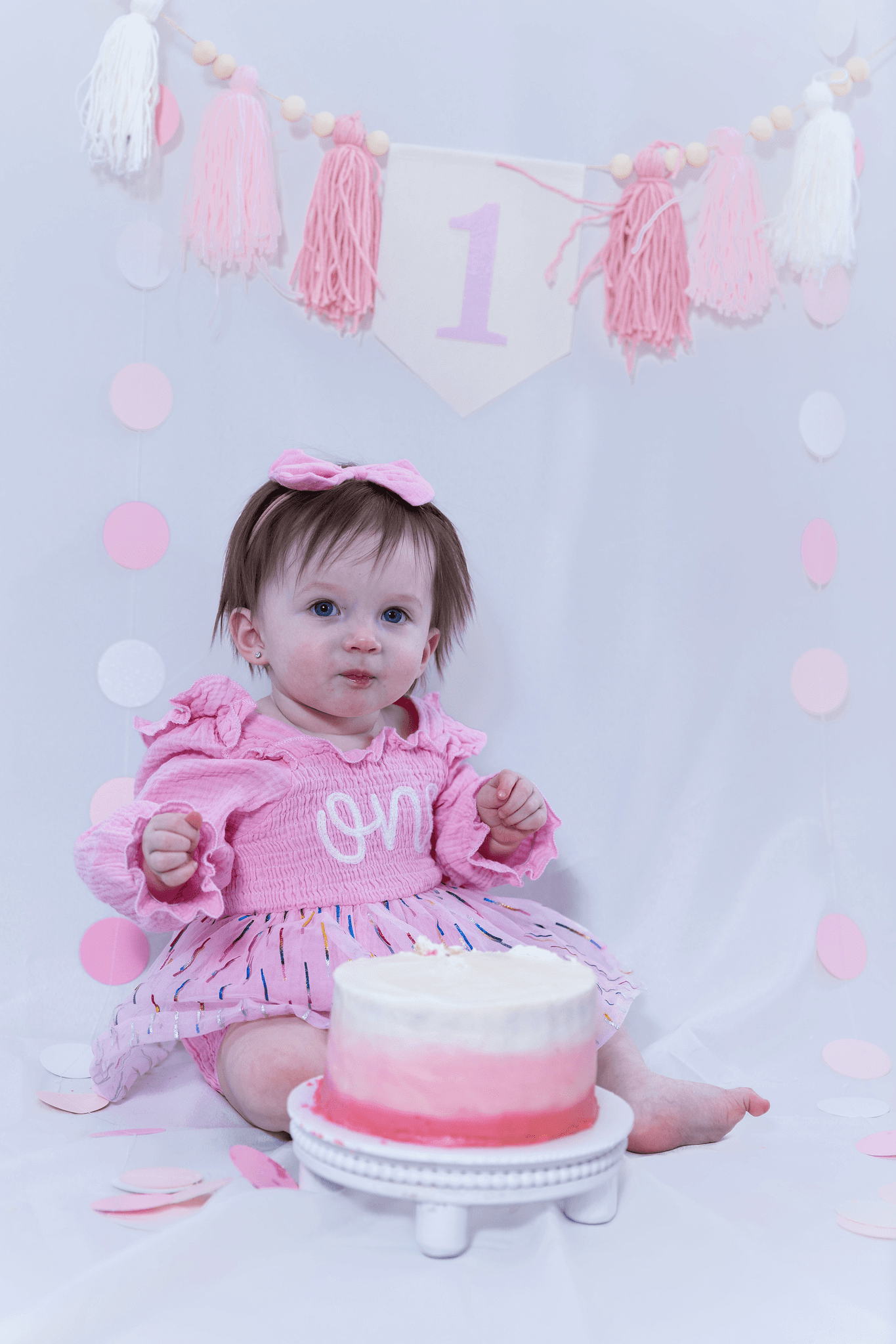 photo of a 1st bday cake smash