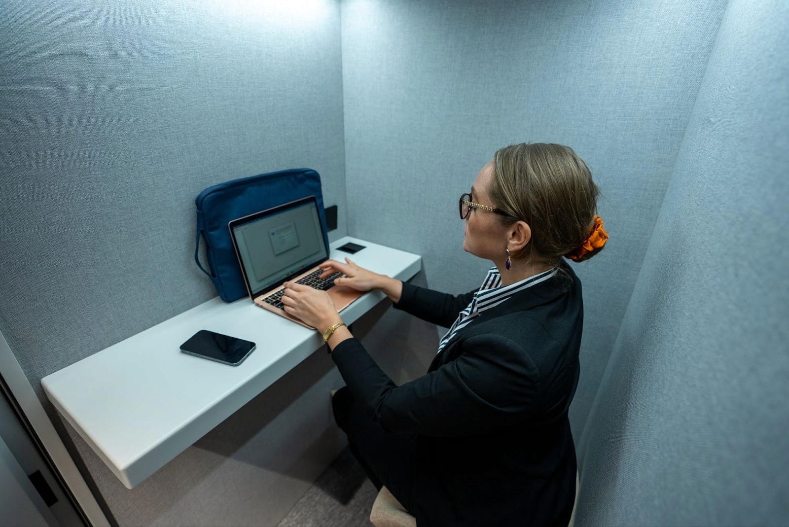 Estimated cost breakdown for a forex trading license in Dubai