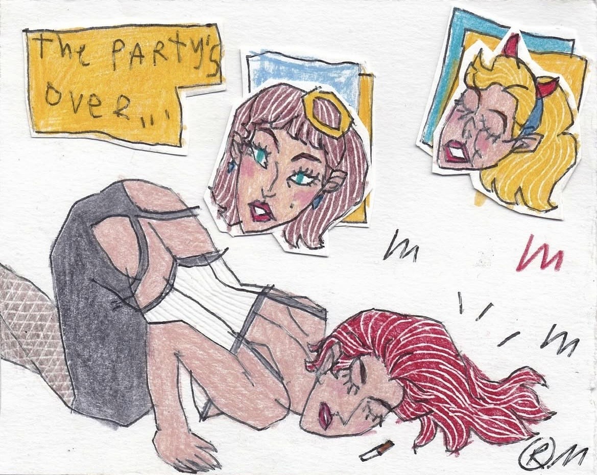 A plane flying in the sky at sunset