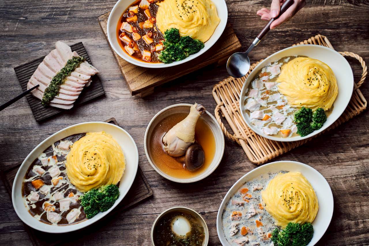 軟蛋醬蛋包飯