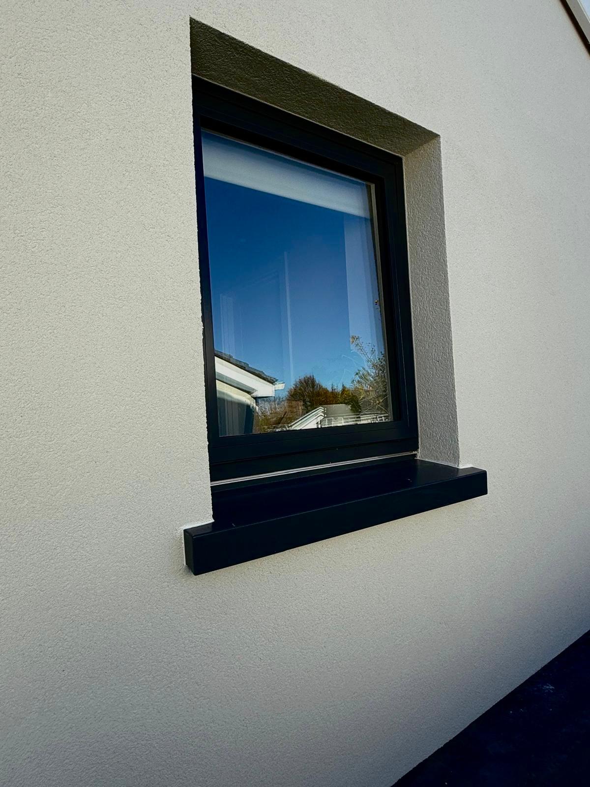 a sill in 9005 jet black