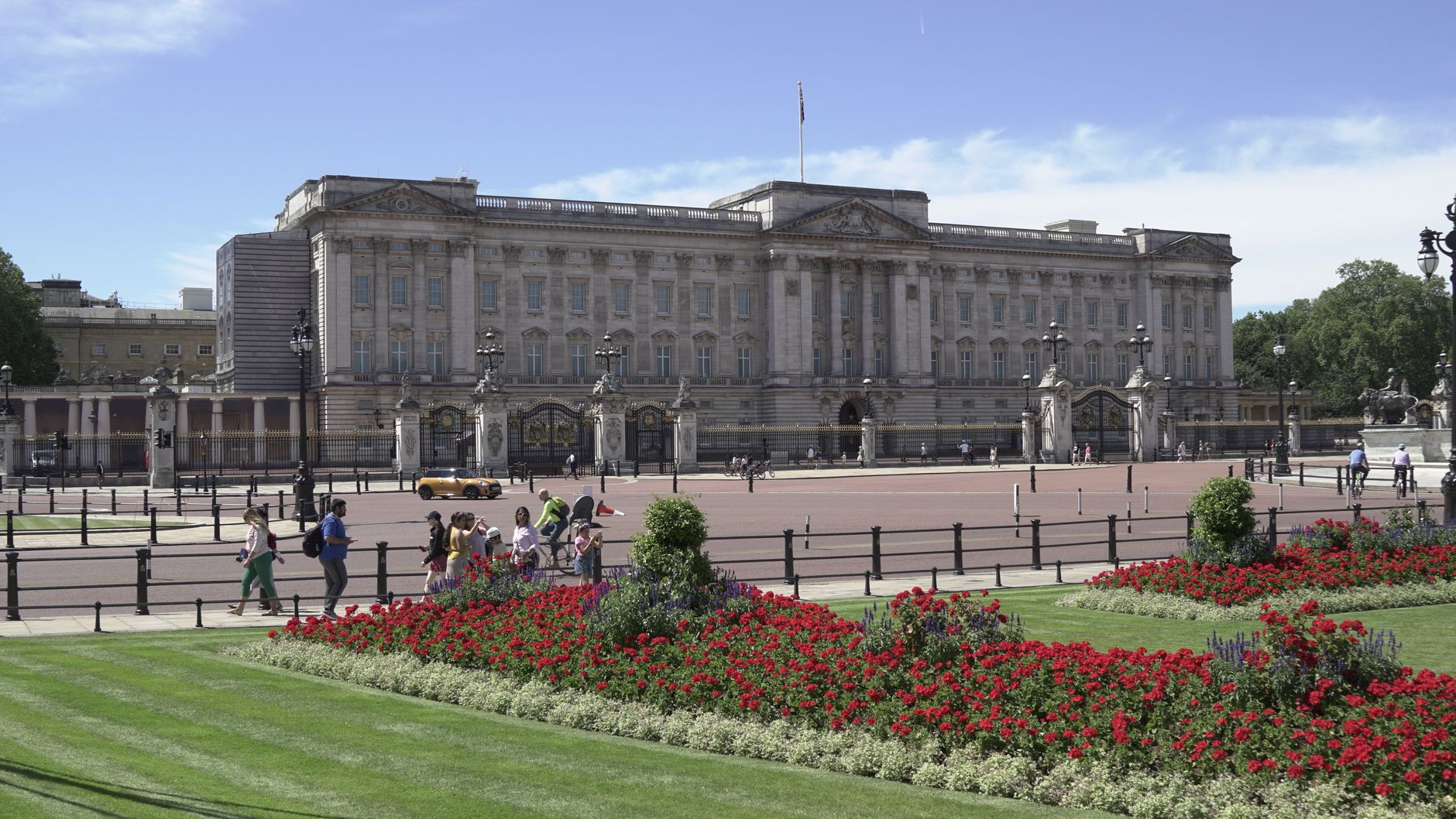 Buckingham Palace Summer Opening 2026: A Smart London Weekend Plan Around the State Rooms