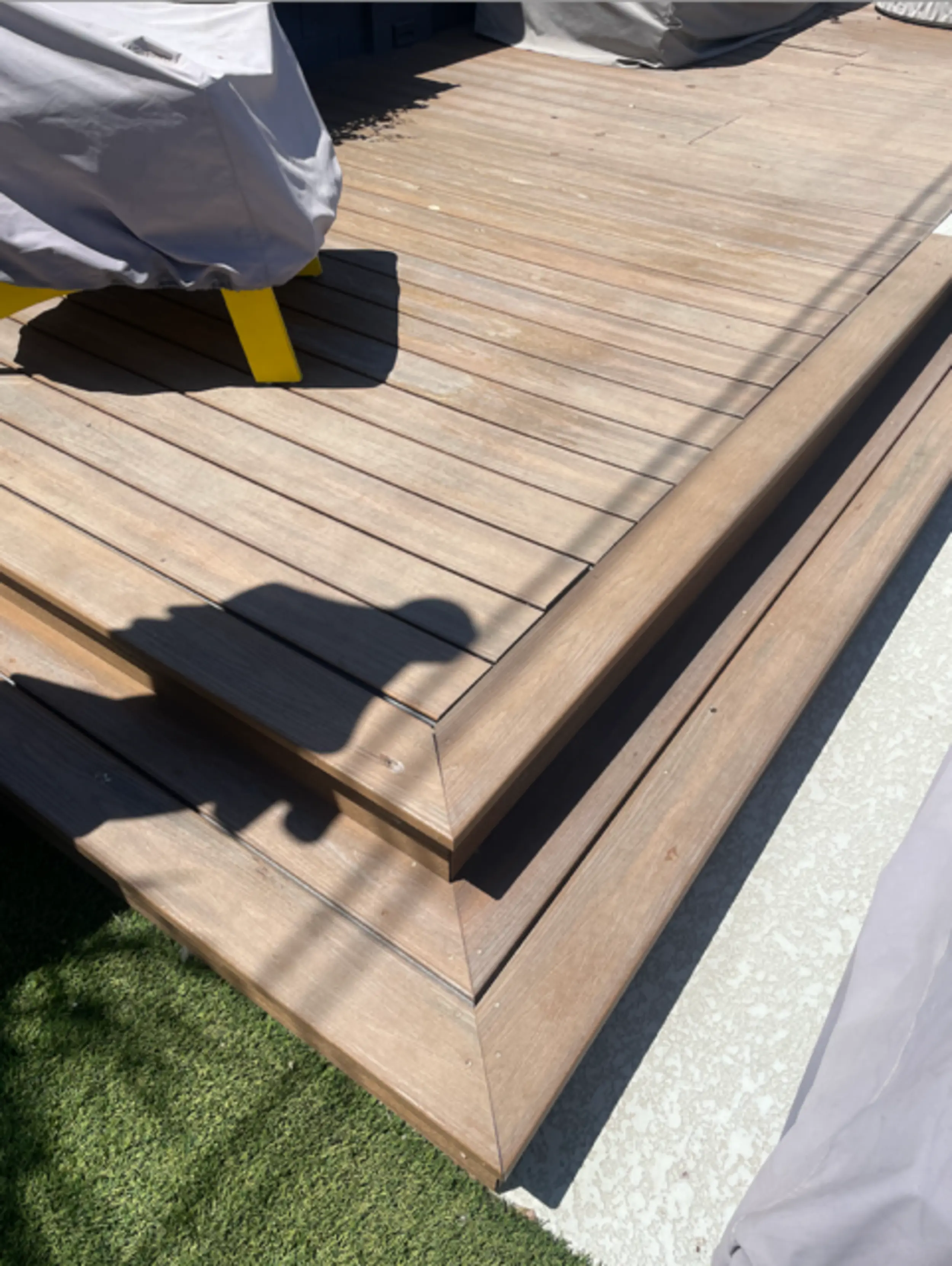 Before. HBC Desks – A Contemporary Poolside Sanctuary with Trex Transcend Lineage decking