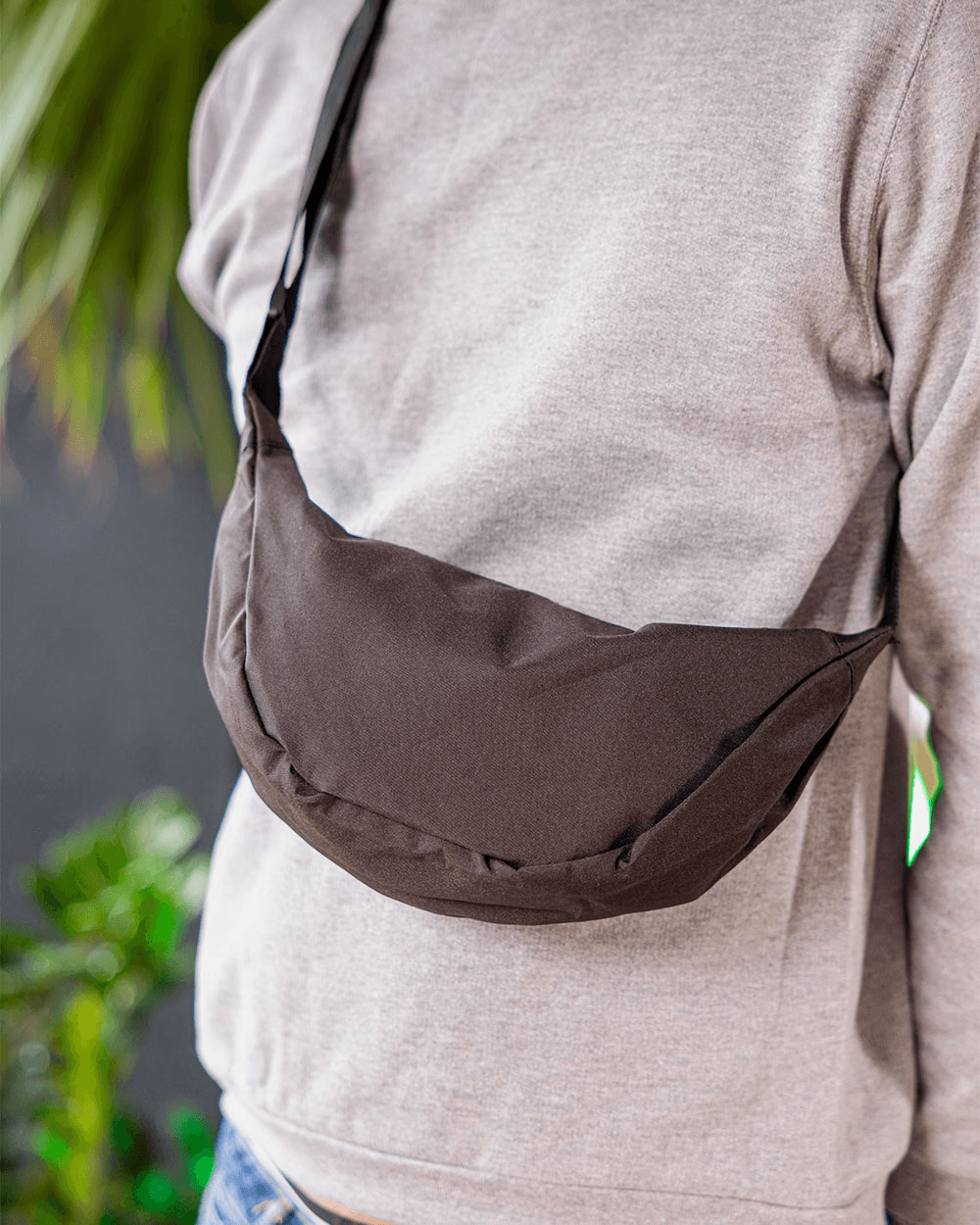 Half-Moon Sling Bag&nbsp;
