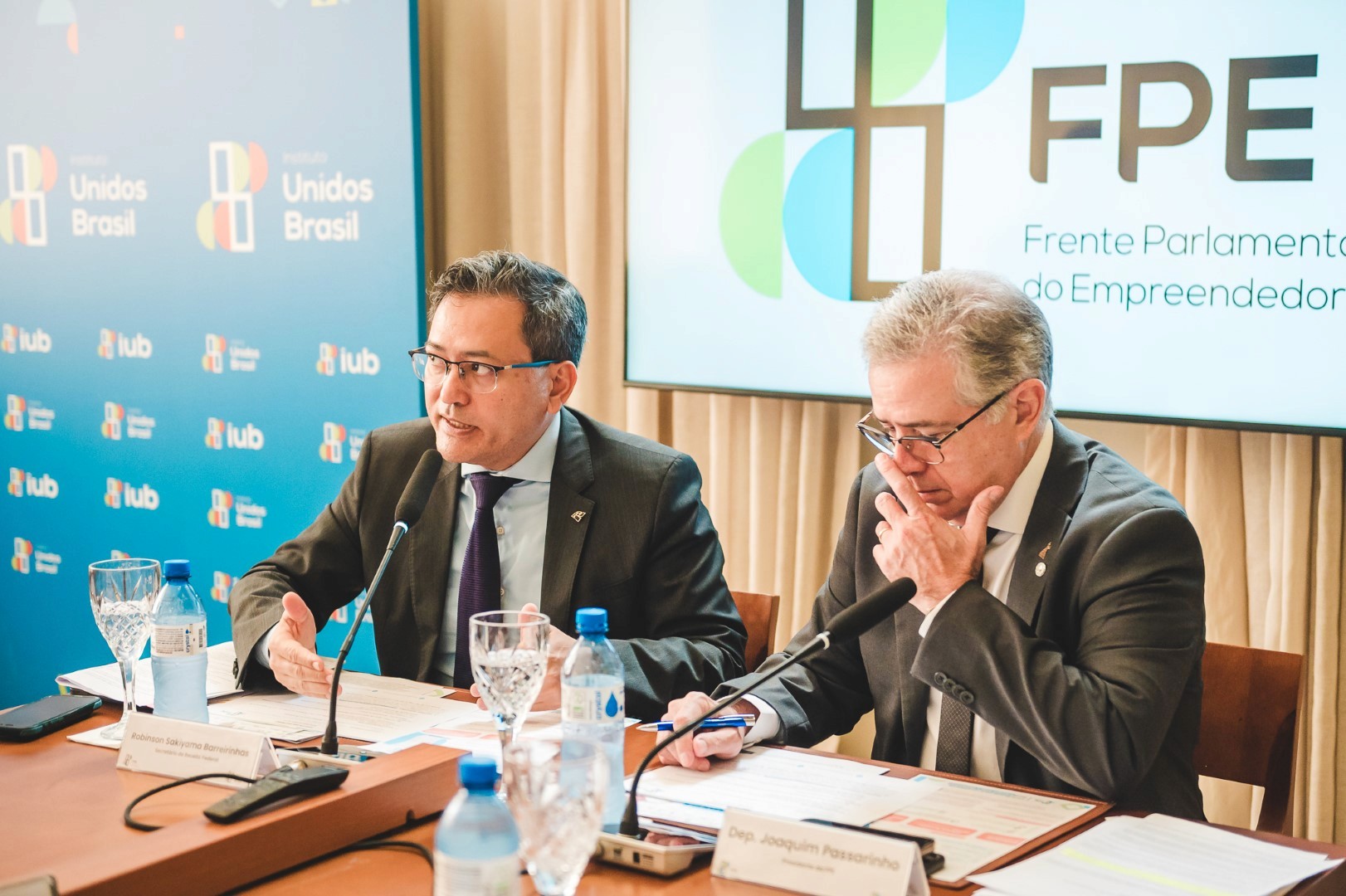 Reunião-almoço da FPE com Robinson Barreirinhas