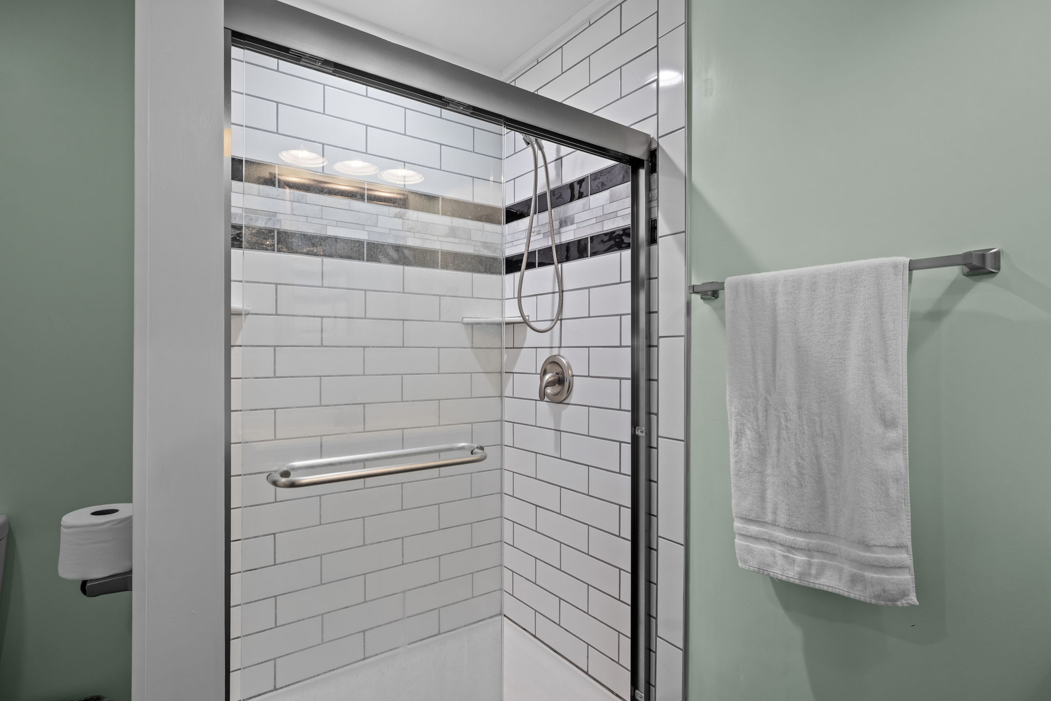 Calicobay cottages, airbnb in downtown morehead city