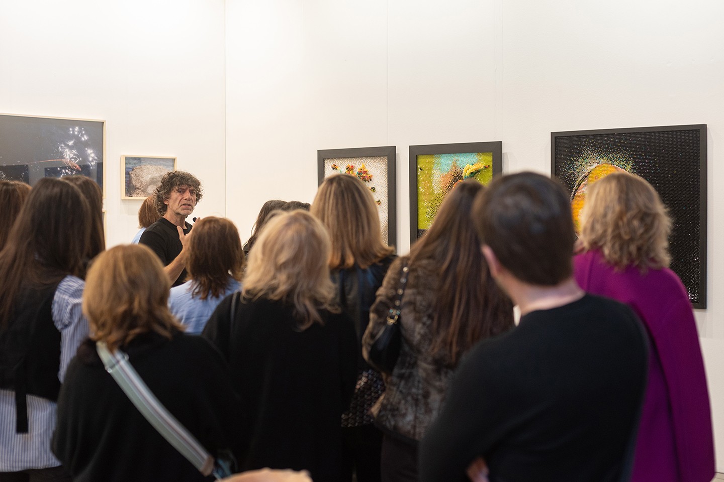 Diego Obligado Galería de Arte - Diego Vergara. Dibujos. Lo numinoso, Examen de conciencia y Los próximos. Pertenecientes al tríptico Estado de situación Grafito sobre papel - 70 x 50 cm. CU - 2024 