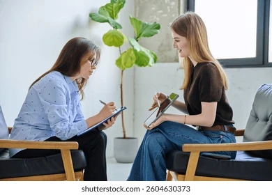 Heart model displayed alongside ultrasound image