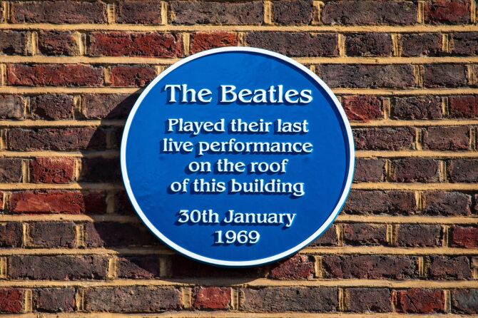 See How Many Blue Plaques You Can Spot
