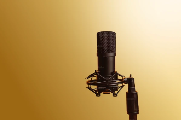 Top 11 CEO Podcasts to Sharpen Executive Thinking