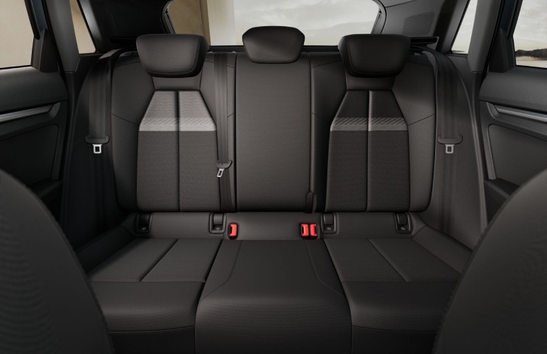 black car steering wheel during daytime