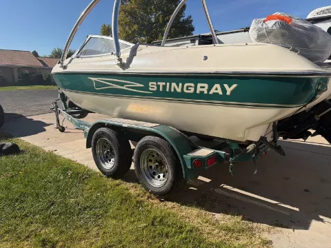 Stringray boat