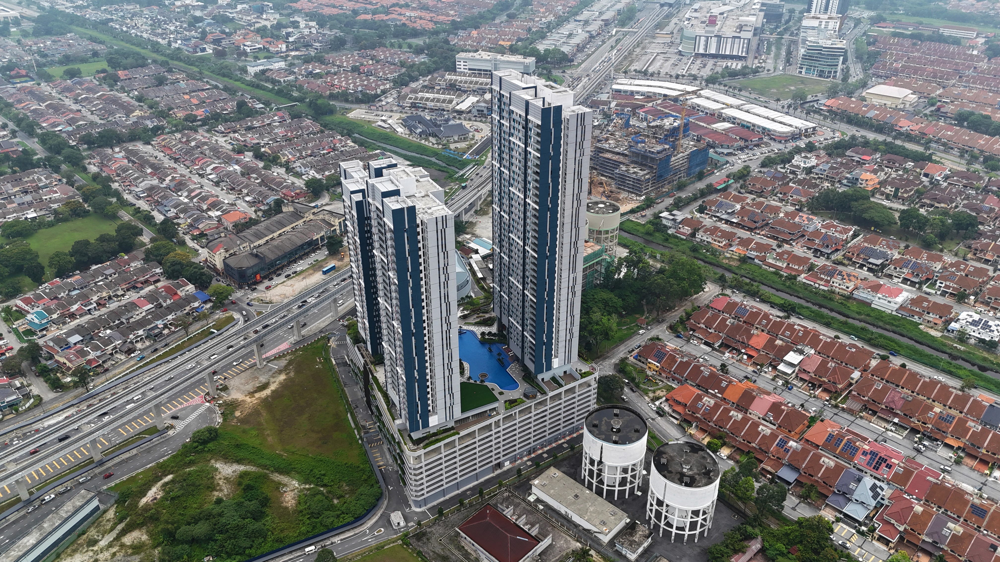 Birds eye view of Trio by Setia project by Asima Architects