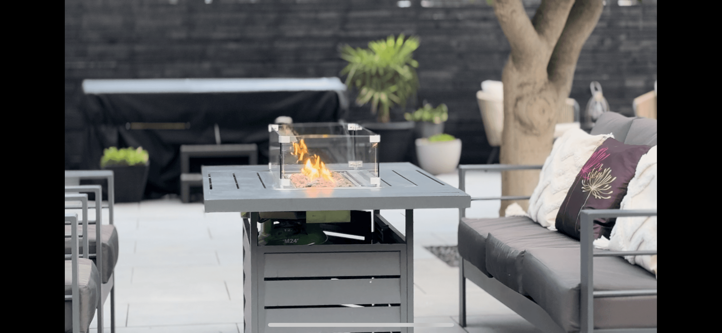 Contemporary Patio
