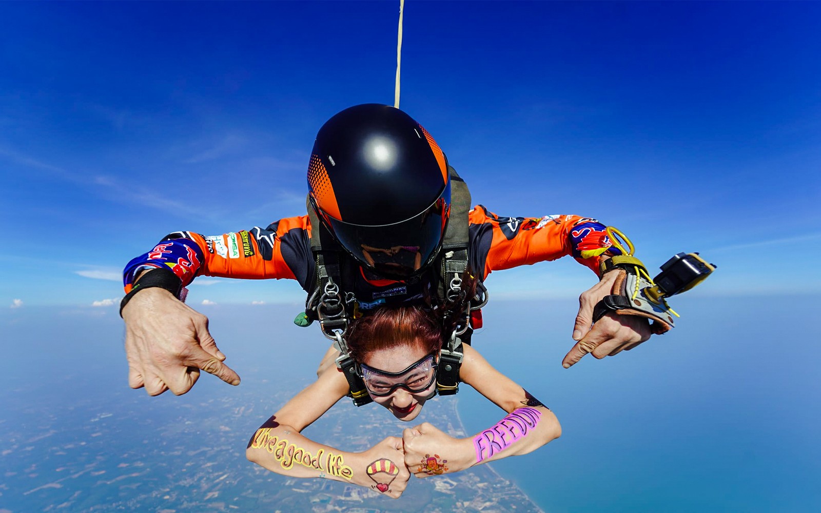 Tandem skydive over Pattaya with ocean view at 13,000 ft.