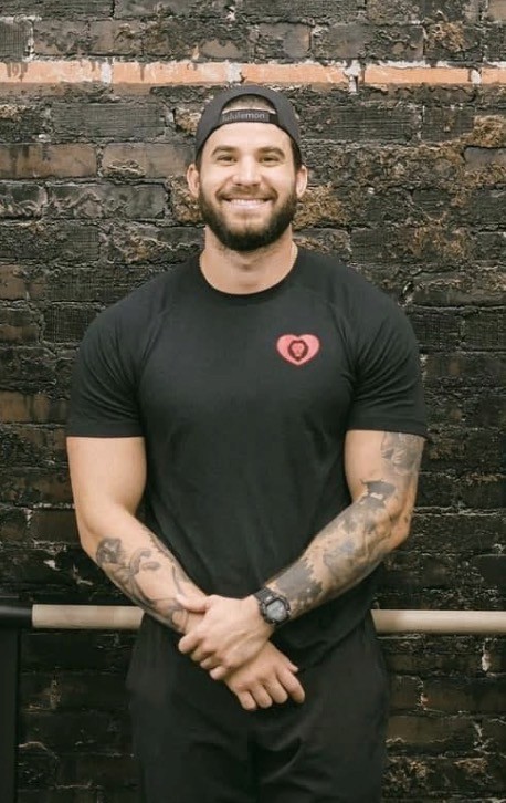 Mateus Simoes is a Personal Trainer with PARADIGM Gym 24HR Highland Park in Dallas Texas
