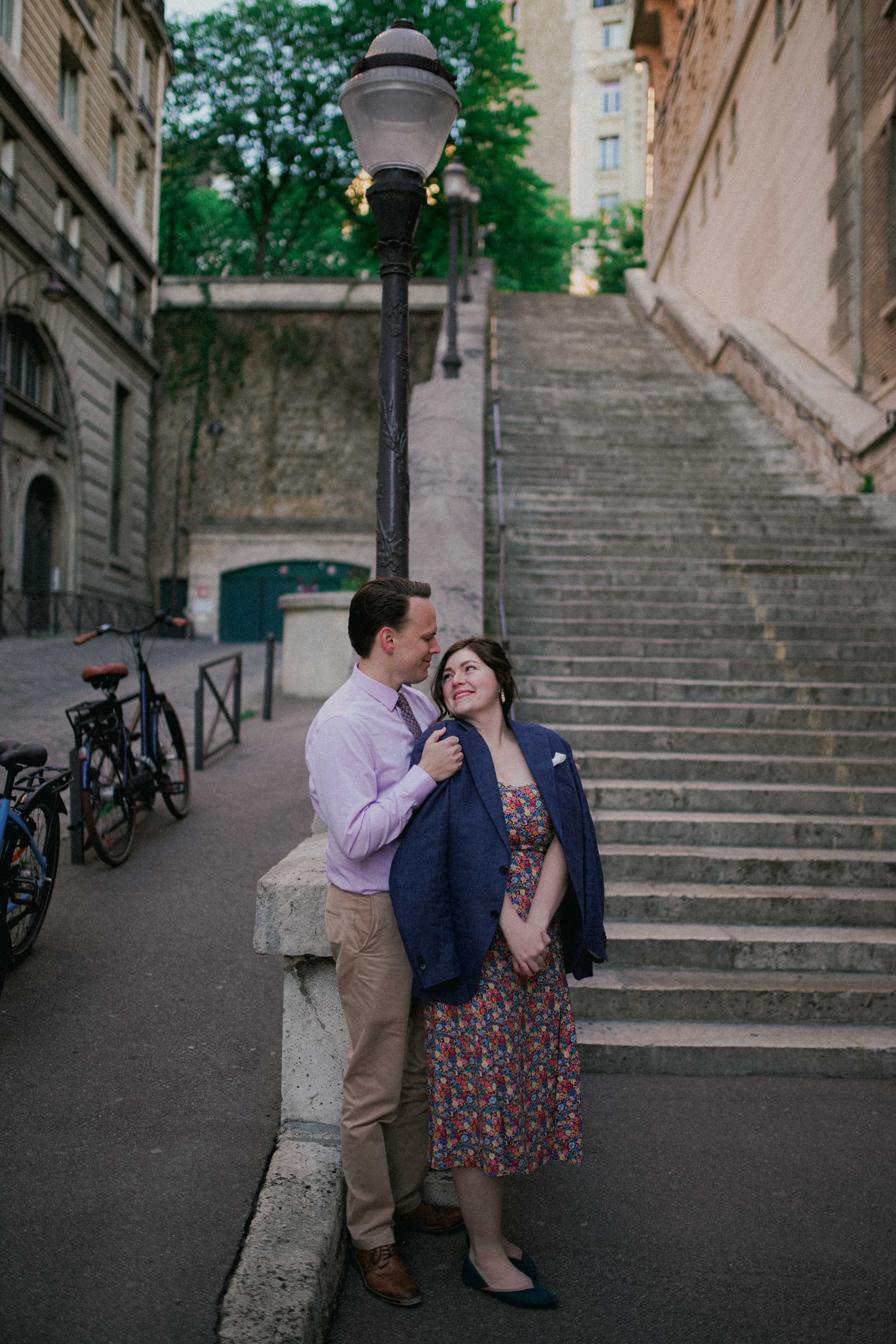 Paris Photographer - LeParisPro. Weddings, engagements, proposals, lifestyle and fashion photoshoots.
