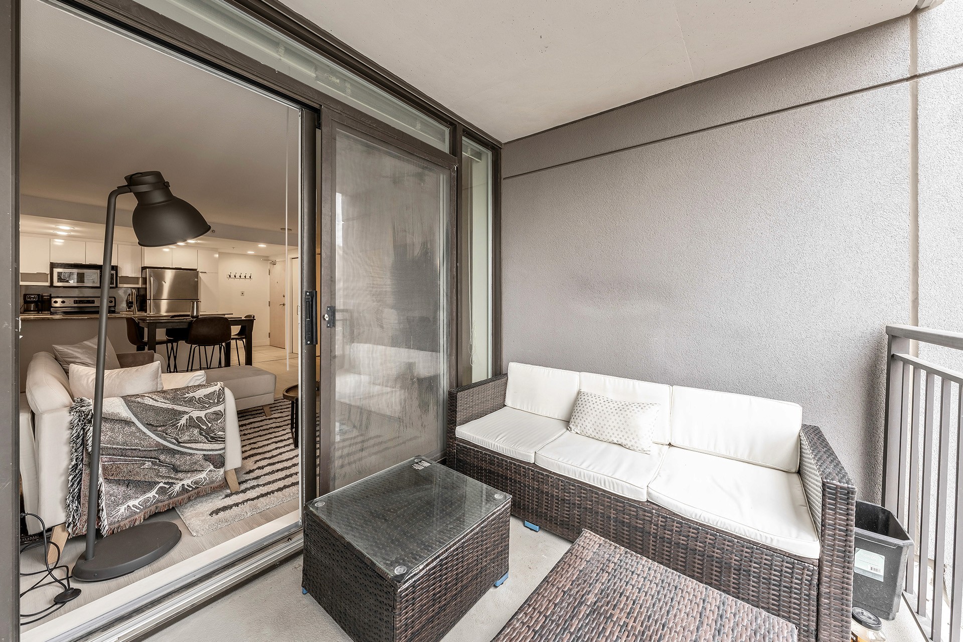 Image with the app presentation