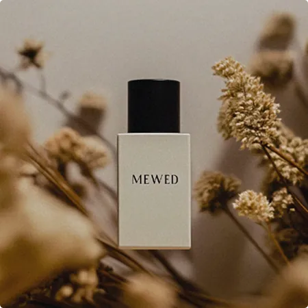 Carton among dried florals