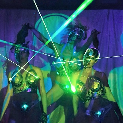 X Rocks：位於拉斯維加斯馬蹄鐵的性感表演