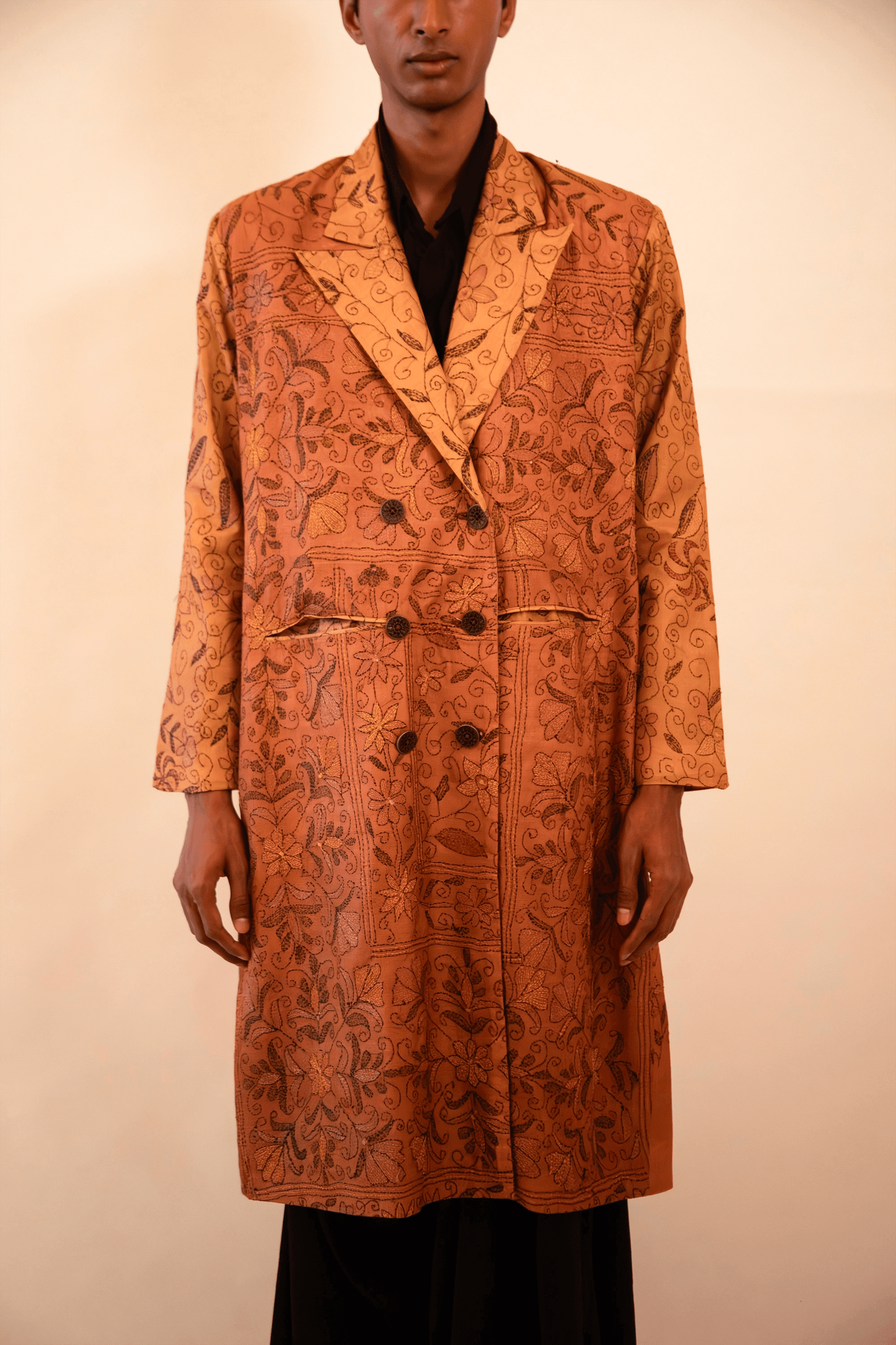 VED-_Double_Breasted_Abstract_Print_Silk_Trench-Coat12