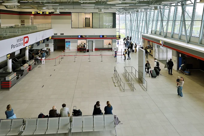 Letištní hala v Pardubicích po profesionálním úklidu