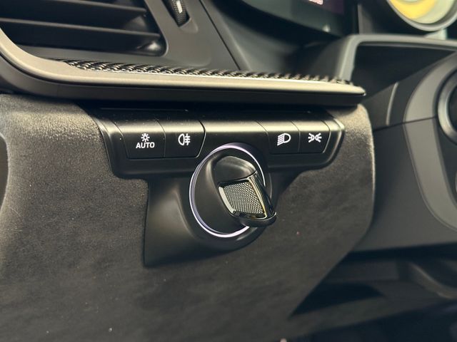 ANDERE ANDERE 2023 YELLOW Gebrauchtwagen - Galeriebild 12