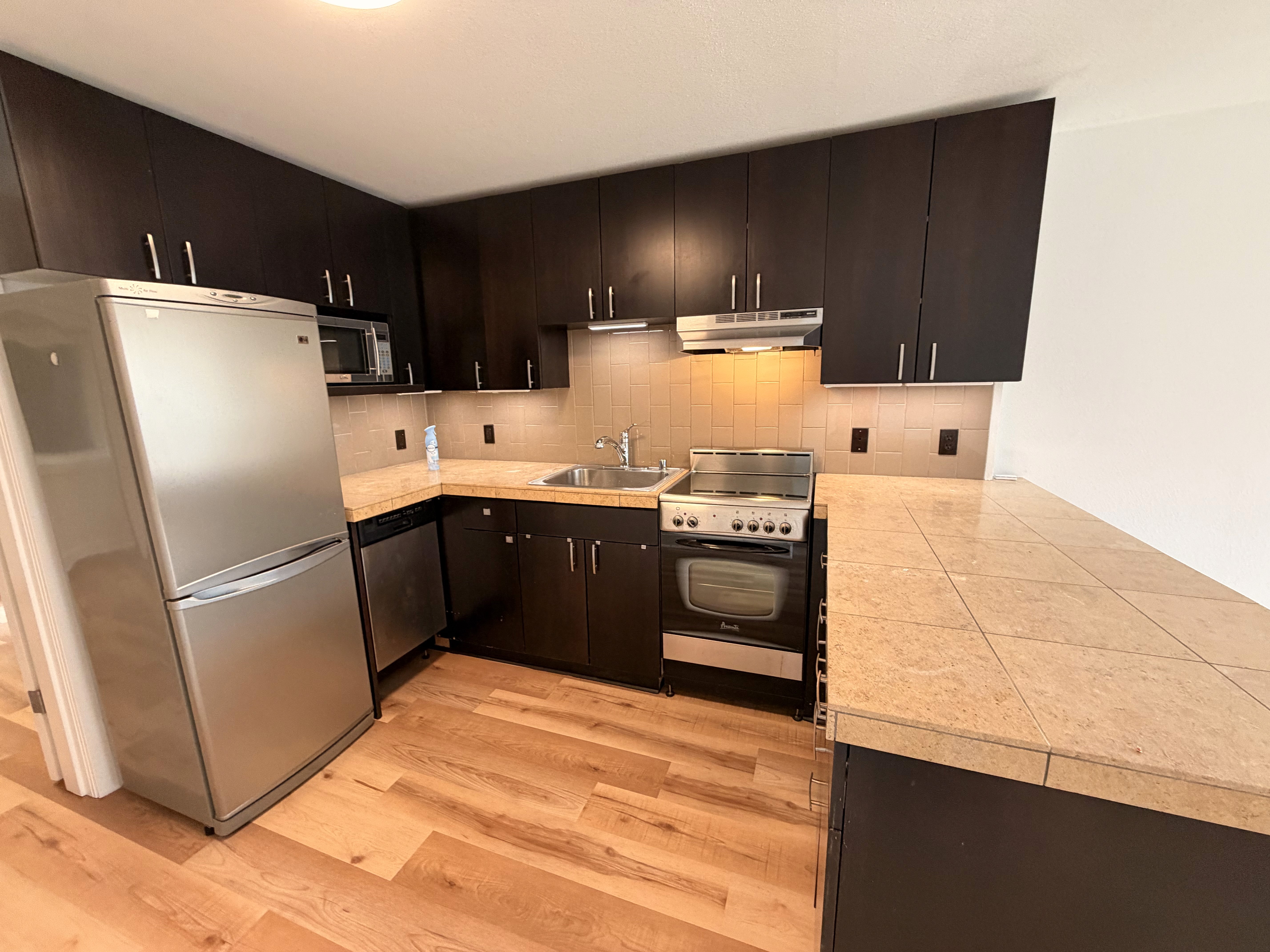 Kitchen cabinet repair and edge banding