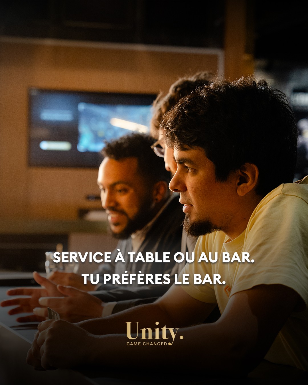 Entrepreneurs engaging in a lively discussion during a Bizz Buzz networking event.