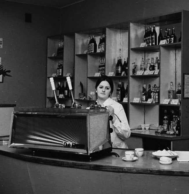 Historia Mocca Cafe