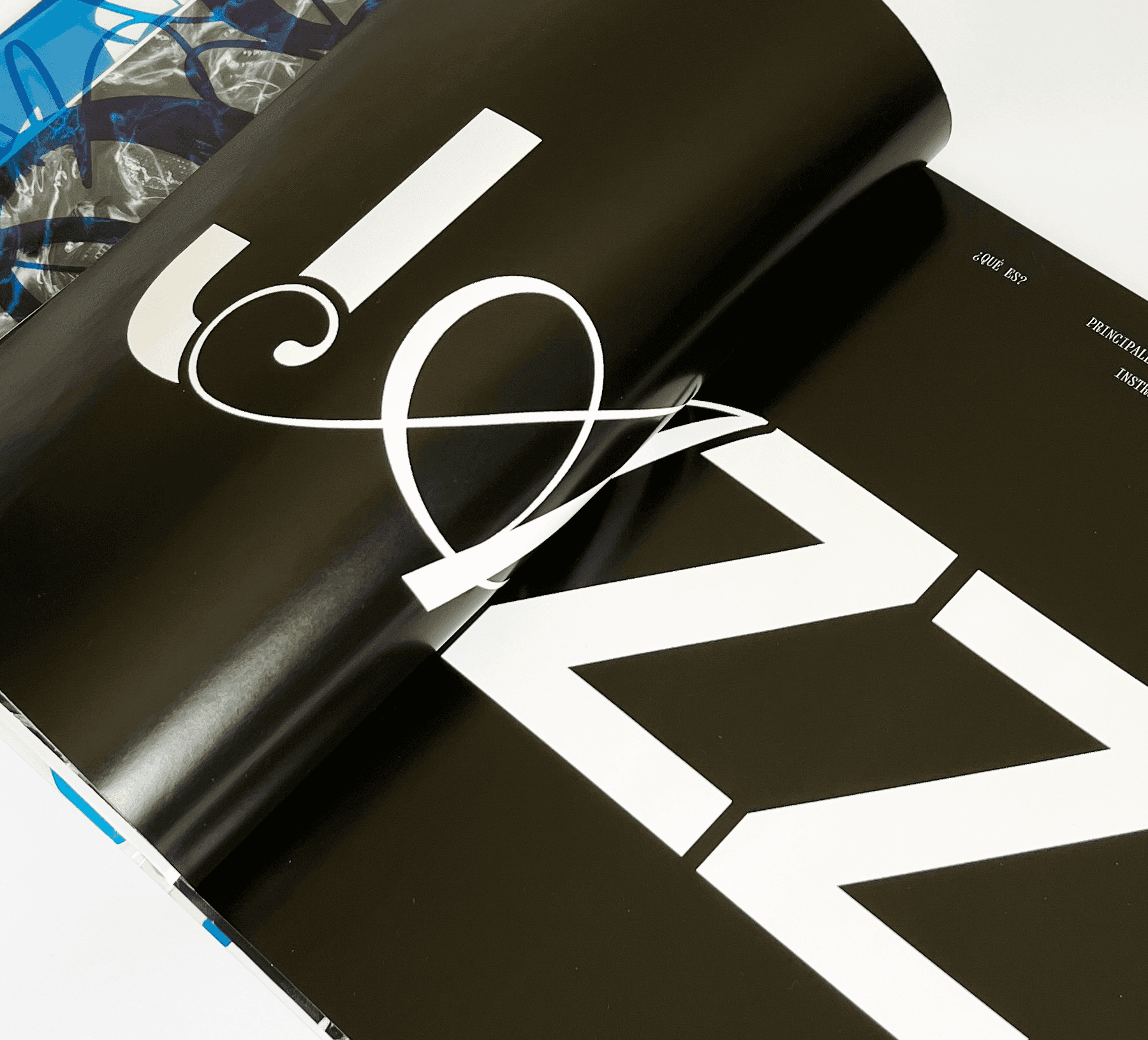 A laptop with a h32 word on it.