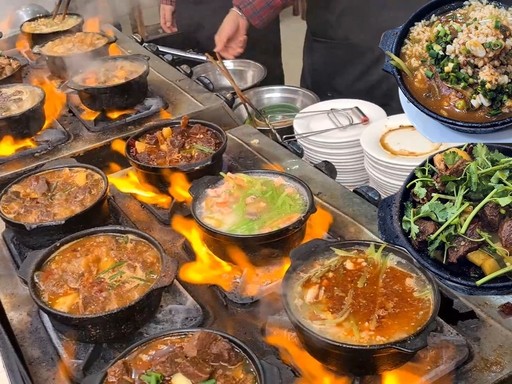 chengdu Local Food Evening Street Food