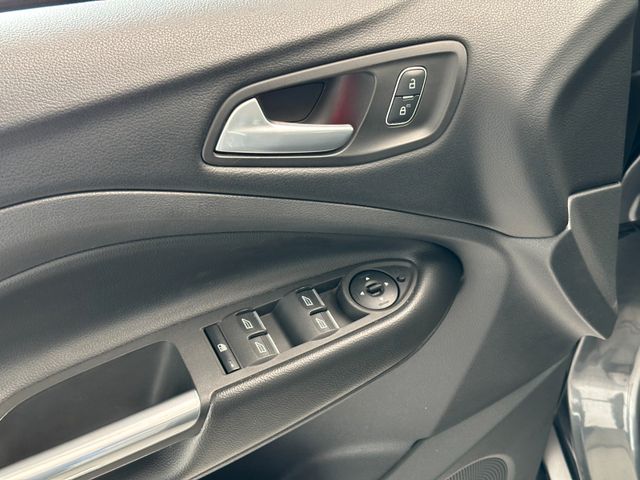 FORD Kuga 2019 GREY Gebrauchtwagen - Galeriebild 6