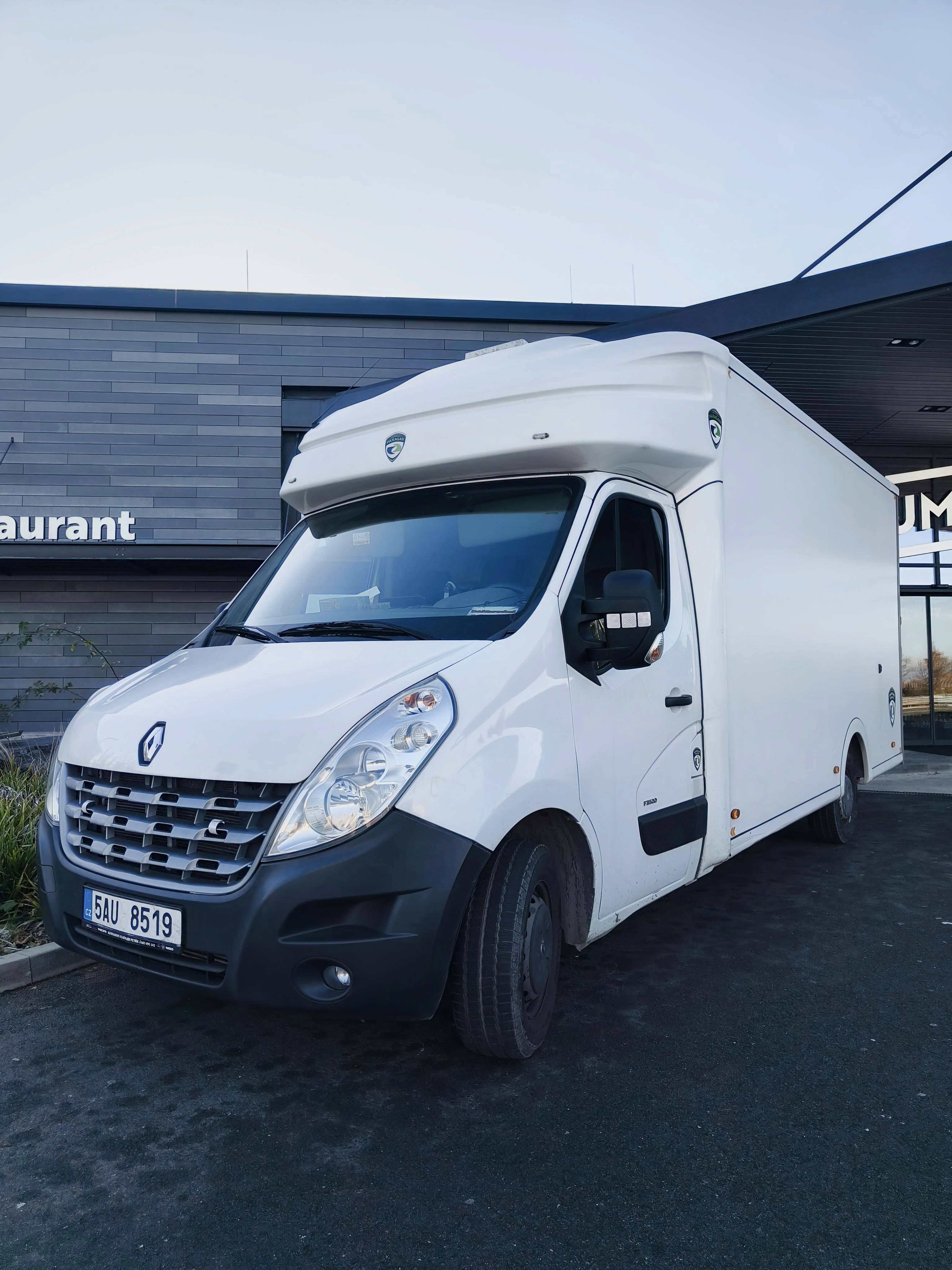 Профессиональный переезд в Праге и по всей Чехии. Работаем 24/7