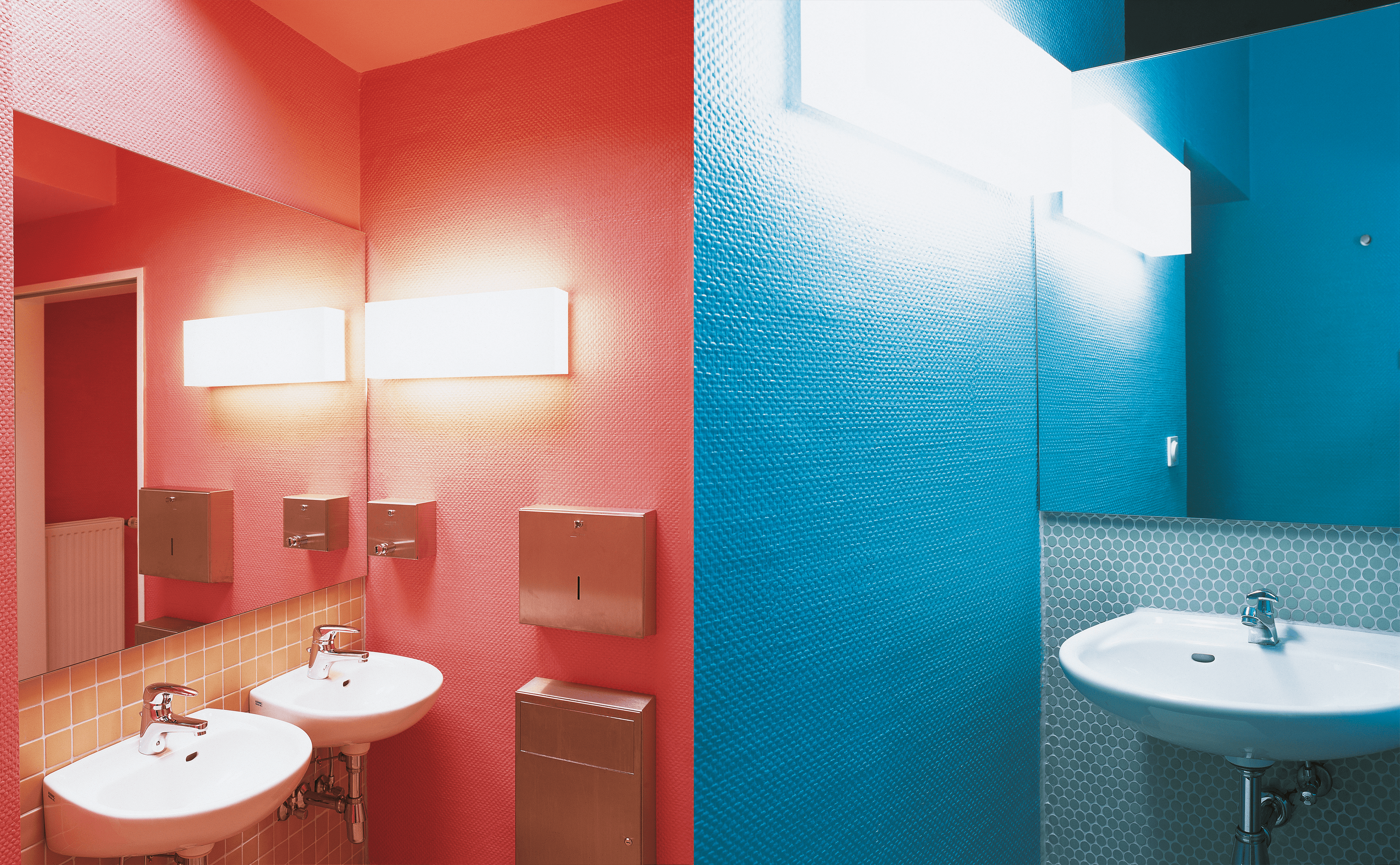 Modelle von tegut... teo aufgebaut in der Halle von Design for Human Nature in Hamburg.