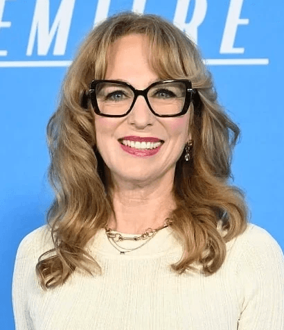 Sarah Finn
