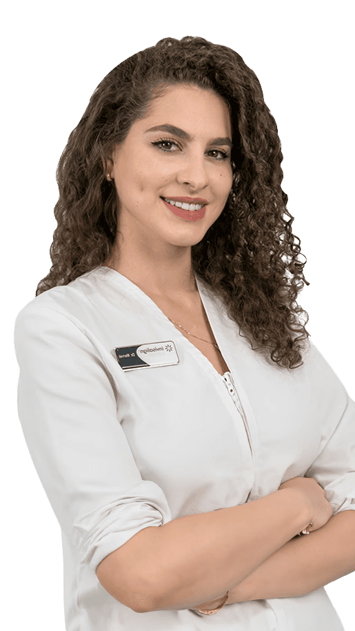 Dentist Dubai Dr. Mervet Mansour, general dentist specializing in orthodontics, providing precise dental care for patients' needs.