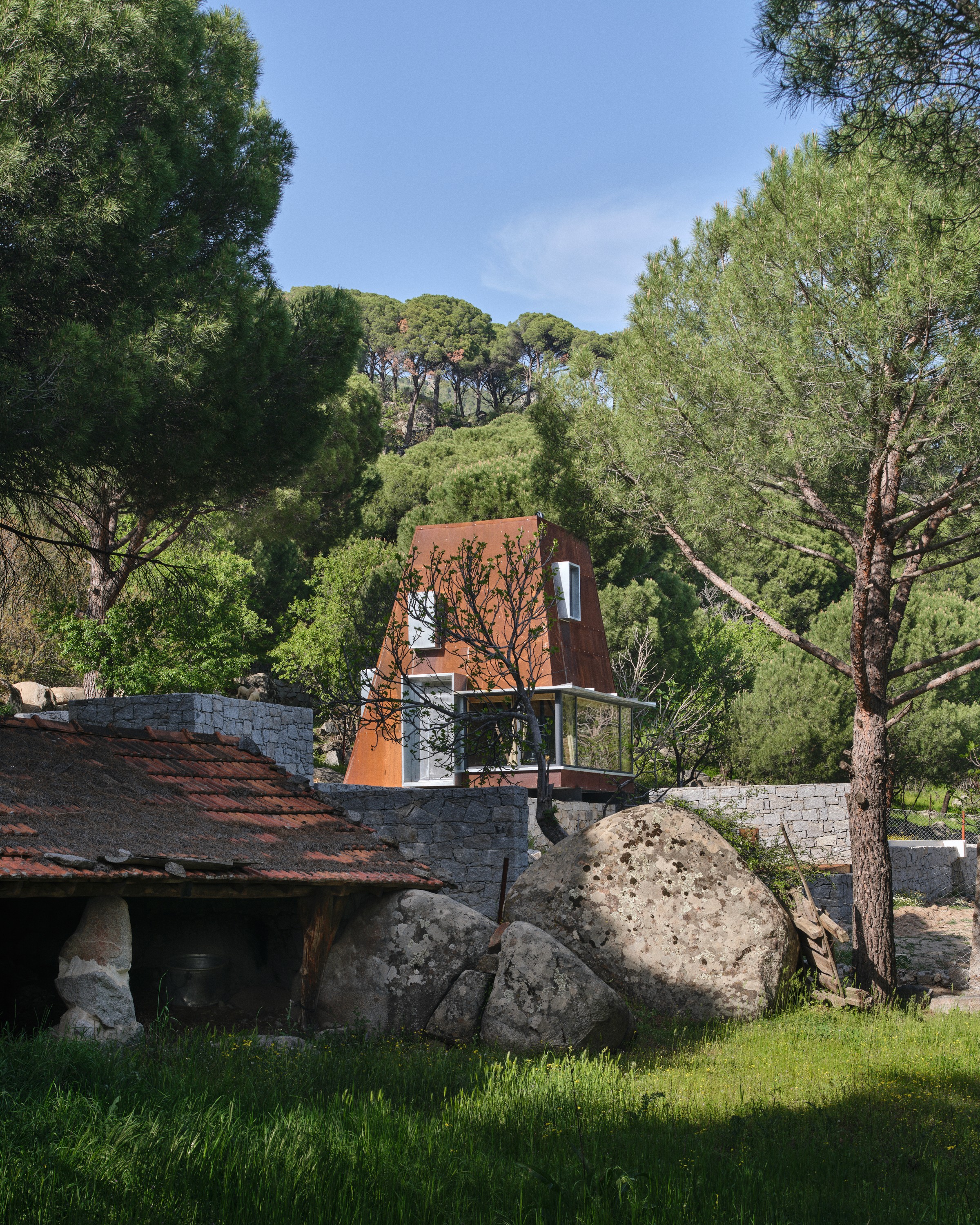 cabin_in_woods_project_explain_ediz_demirel_works_edworks_architecture_studio_edwork