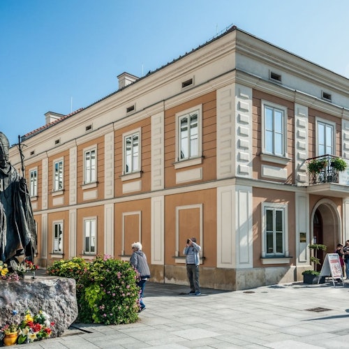 تذاكر رحلة يومية إلى فادوفيتسه: البابا يوحنا بولس الثاني من كراكوف