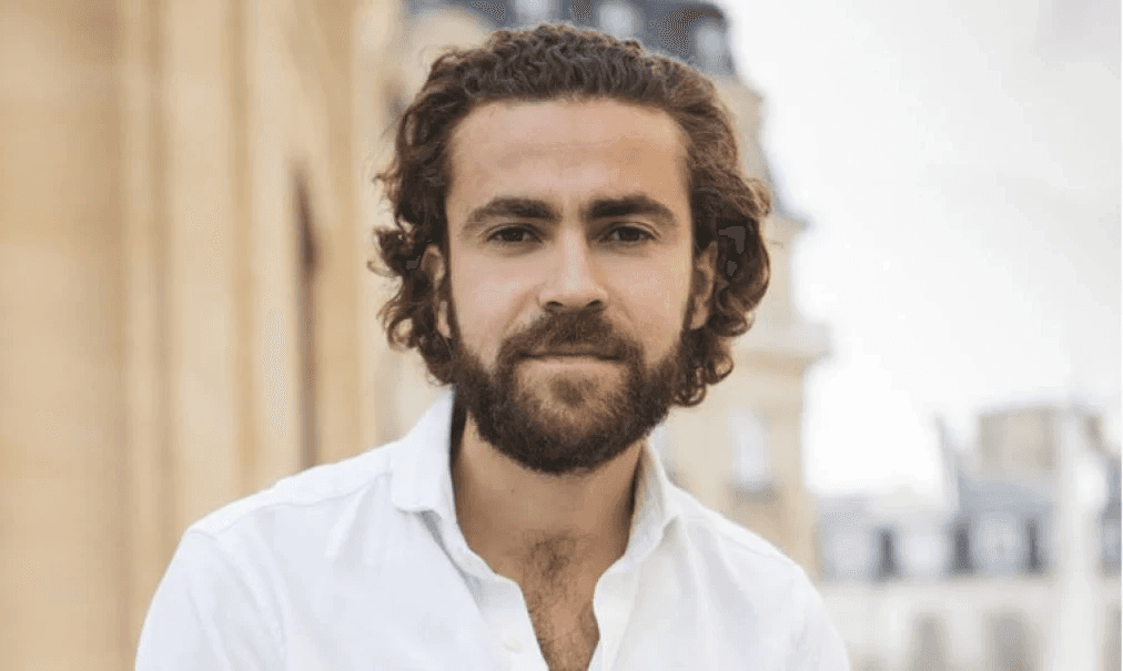 Image d’un guest à la Builders Factory :  Liste des mots clés :  expérience entrepreneuriale accélérateur de startups programme d'incubation Builders Factory Paris développement d'entreprise entrepreneuriat collectif hôtel particulier Paris création de startup projet entrepreneurial levée de fonds meet-up entrepreneurs défi entrepreneurial communauté entrepreneuriale accélération d’entreprise programme startup 30 jours projet d’entreprise Paris espace créatif Paris challenge startup builder startup France immersion entrepreneuriale