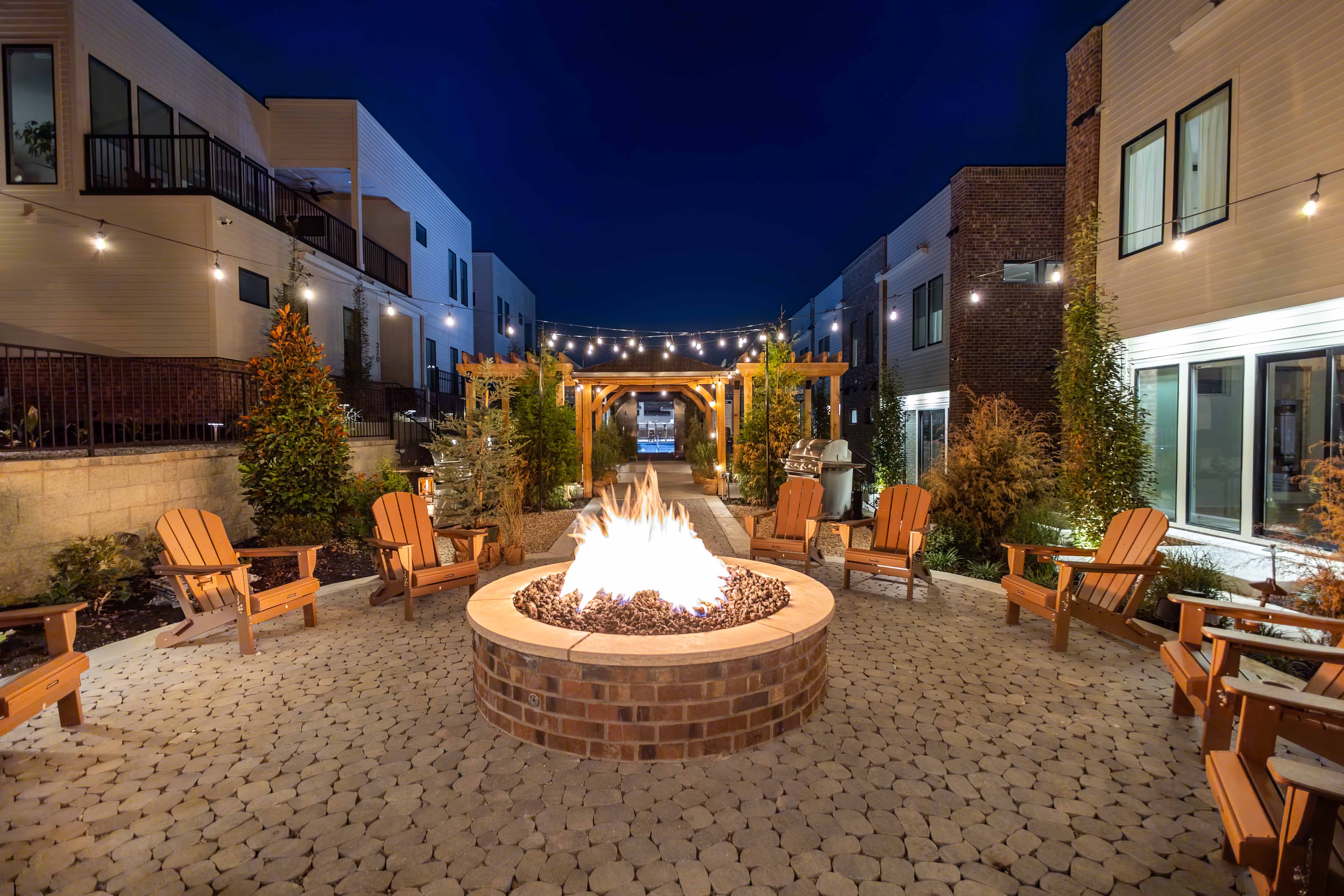 Noa Nashville Pool Deck