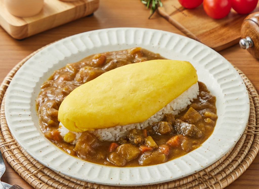 Frozen curry potato omurice meal