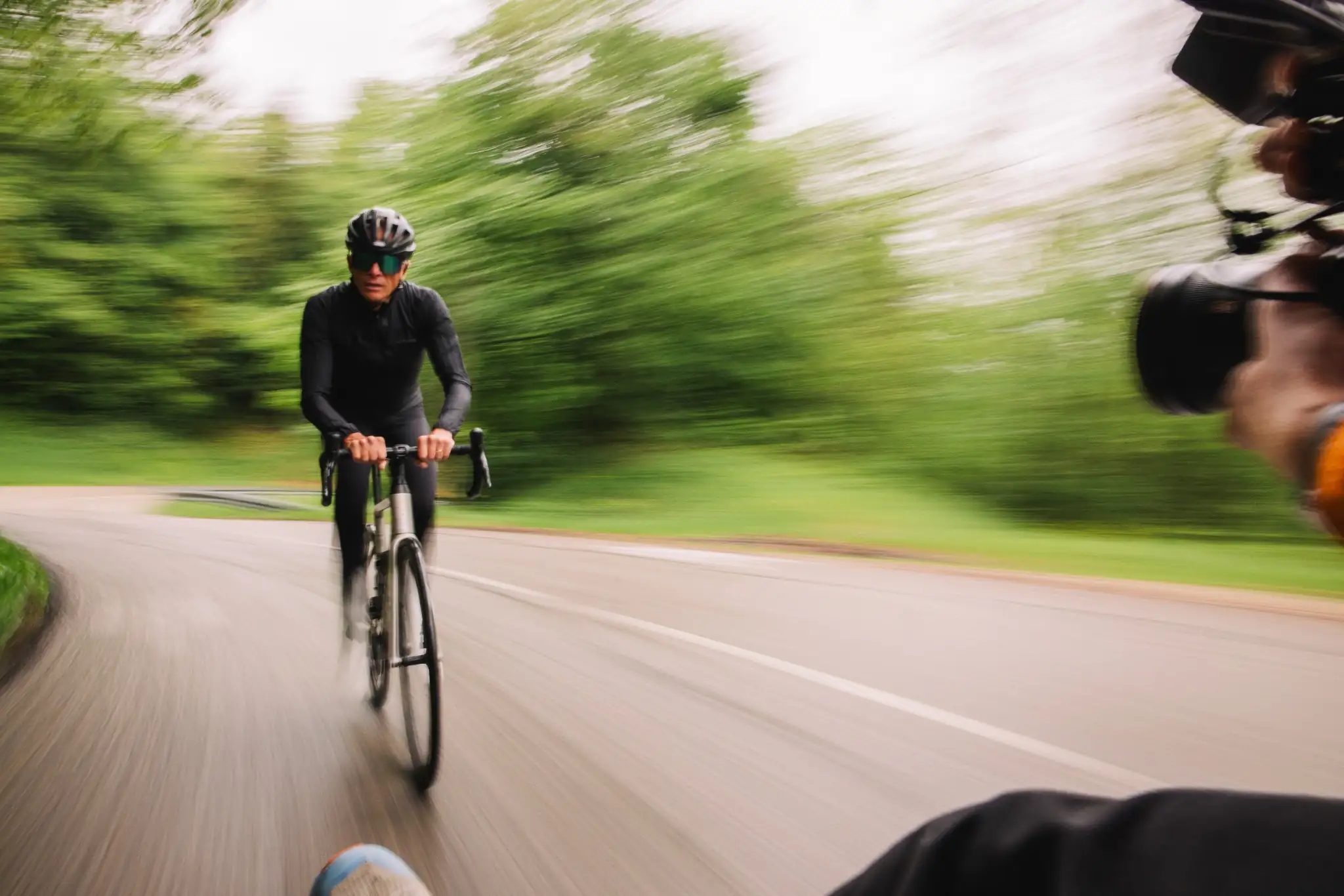 Cycliste filmé