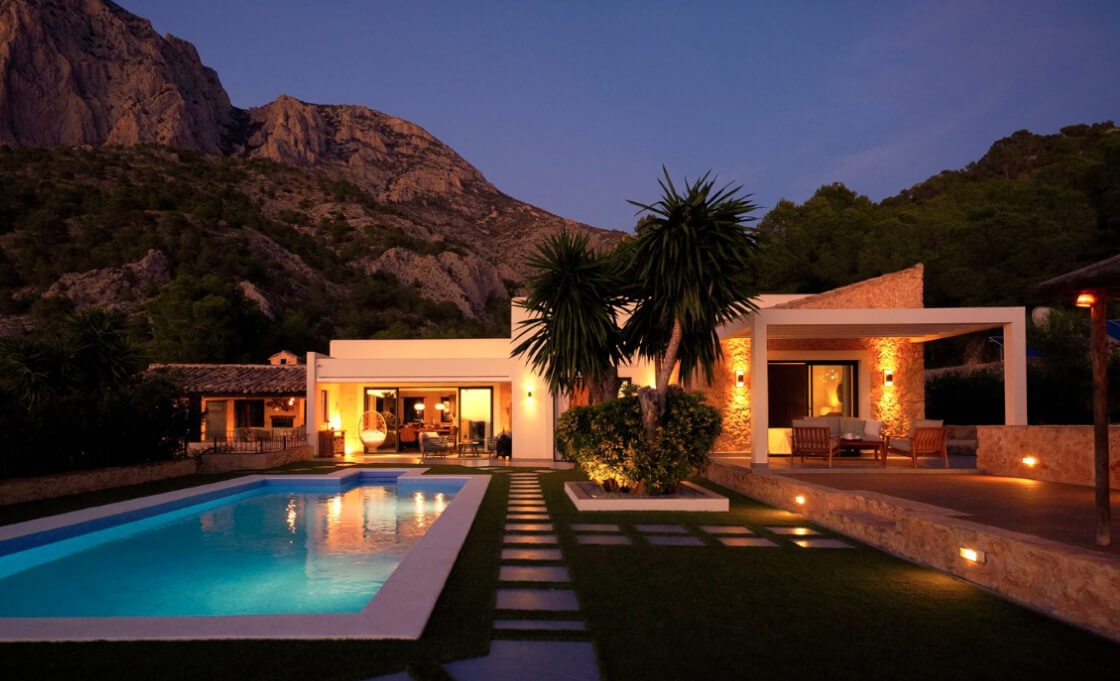 Payments for Safari Lodges